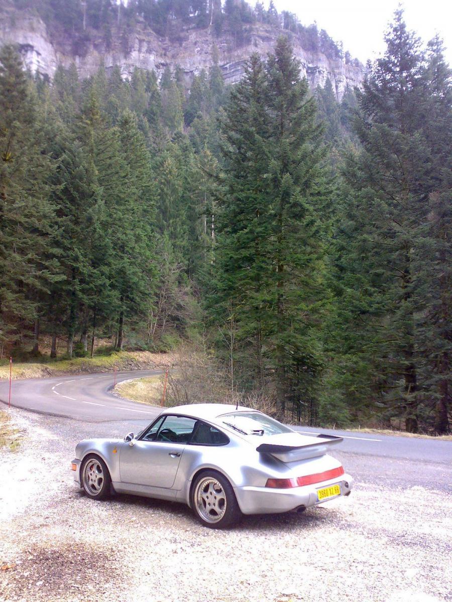 Porsche 911 Turbo 3.6 1993 года  (фото 2 из 6)